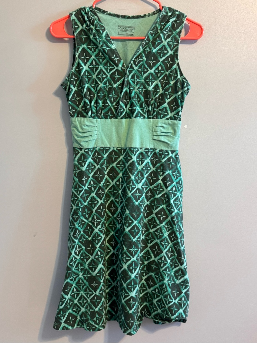 Patagonia Women’s S Organic Cotton Green Geometric Sleeveless Dress